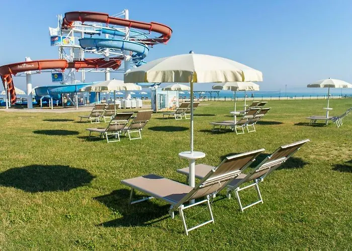 Апартаменты Izola Holiday